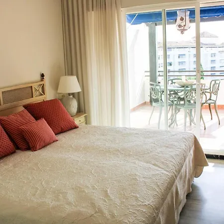 Apartment Beautiful Flat In Puerto Banus With Sea Views *