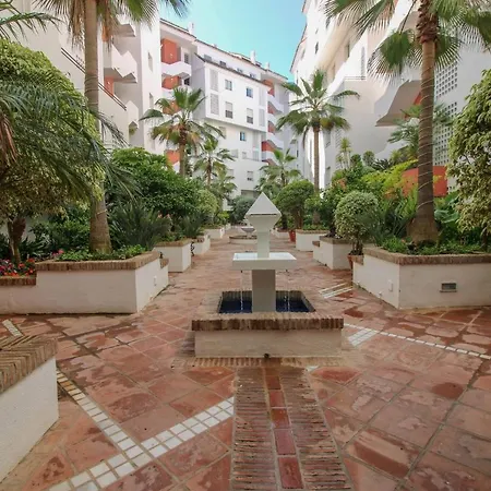 Apartment Beautiful Flat In Puerto Banus With Sea Views Marbella