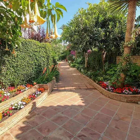 Beautiful Flat In Puerto Banus With Sea Views * Marbella